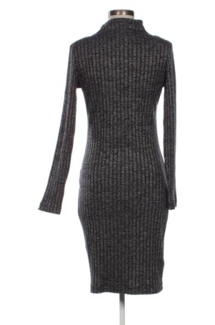 Rochie Calvin Klein Jeans, Mărime M, Culoare Multicolor, Preț 458,76 Lei