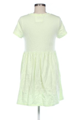 Kleid Clockhouse, Größe M, Farbe Grün, Preis 15,99 €