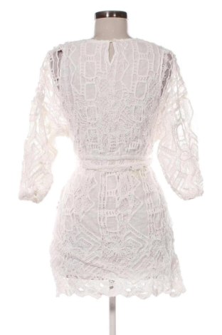 Kleid Desigual, Größe S, Farbe Weiß, Preis 54,99 €