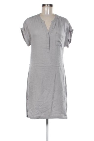 Kleid Edc By Esprit, Größe S, Farbe Grau, Preis 25,00 €