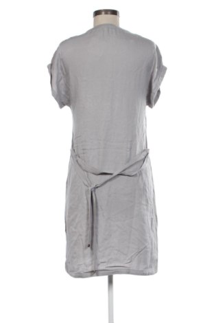 Kleid Edc By Esprit, Größe S, Farbe Grau, Preis 25,00 €