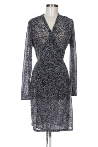 Рокля Esprit, Размер L, Цвят Многоцветен, Цена 25,05 €