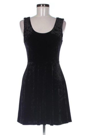 Ruha Forever 21, Méret L, Szín Fekete, Ár 5 799 Ft