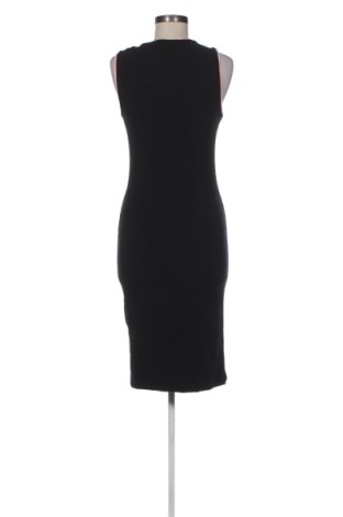 Rochie Forever 21, Mărime M, Culoare Negru, Preț 107,99 Lei