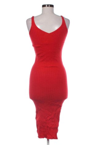 Рокля Gina Tricot, Размер XS, Цвят Червен, Цена 14,31 €