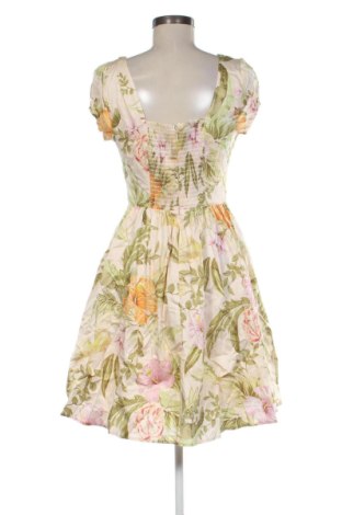 Šaty  Guess, Velikost S, Barva Vícebarevné, Cena  3 349,00 Kč