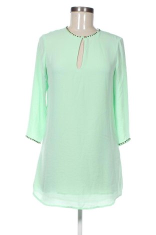 Kleid Guess, Größe XS, Farbe Grün, Preis 49,11 €