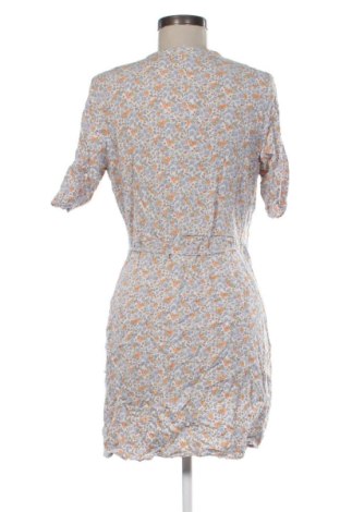 Рокля H&M, Размер M, Цвят Многоцветен, Цена 20,00 €