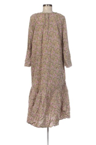 Šaty  H&M, Velikost XL, Barva Vícebarevné, Cena  599,00 Kč