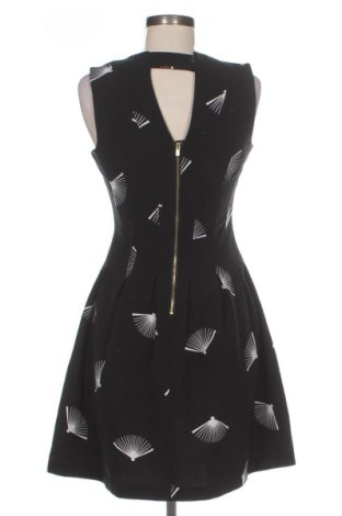 Šaty  H&M, Velikost M, Barva Vícebarevné, Cena  599,00 Kč