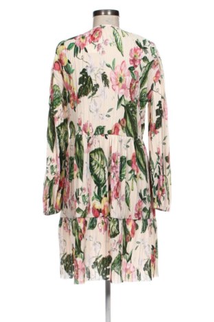 Rochie H&M, Mărime XL, Culoare Multicolor, Preț 123,99 Lei