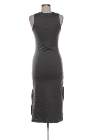 Rochie H&M, Mărime S, Culoare Gri, Preț 123,99 Lei