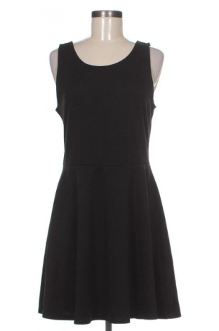 Kleid H&M Divided, Größe XL, Farbe Schwarz, Preis 25,99 €