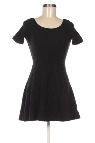 Kleid H&M Divided, Größe S, Farbe Schwarz, Preis 37,40 €