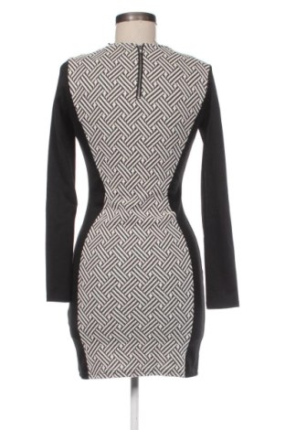 Kleid H&M Divided, Größe M, Farbe Mehrfarbig, Preis 25,99 €