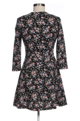 Šaty  H&M Divided, Veľkosť M, Farba Viacfarebná, Cena  20,00 €