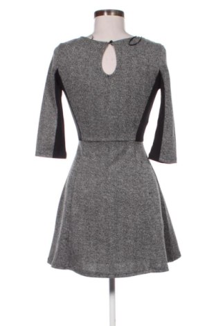 Rochie H&M Divided, Mărime XS, Culoare Multicolor, Preț 123,99 Lei