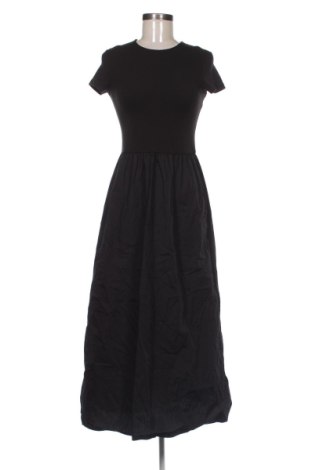 Рокля H&M Divided, Размер S, Цвят Черен, Цена 20,00 €