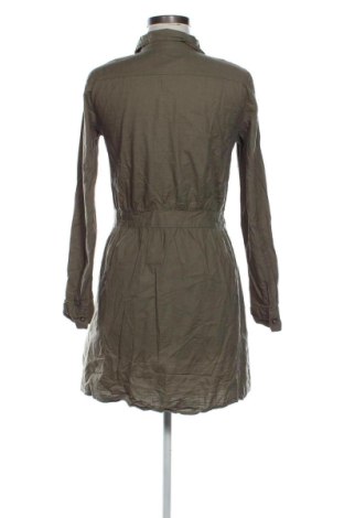 Kleid H&M Divided, Größe M, Farbe Grün, Preis 25,99 €