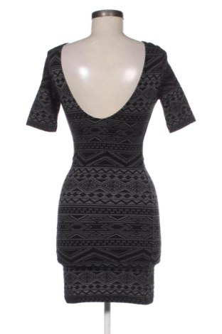 Rochie H&M Divided, Mărime S, Culoare Multicolor, Preț 104,26 Lei