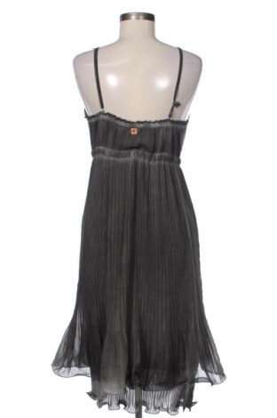 Kleid Khujo, Größe M, Farbe Grau, Preis 41,91 €