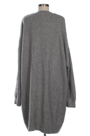 Kleid Kiabi, Größe 4XL, Farbe Grau, Preis € 26,99