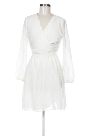 Rochie Lilie Rose, Mărime M, Culoare Alb, Preț 123,99 Lei