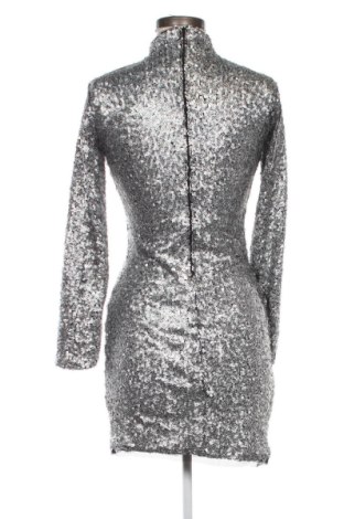 Φόρεμα Lynne, Μέγεθος M, Χρώμα Ασημί, Τιμή 32,00 €