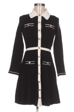 Rochie Maje, Mărime M, Culoare Multicolor, Preț 1.209,99 Lei