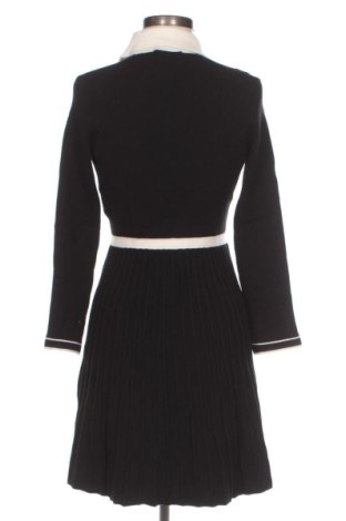 Rochie Maje, Mărime M, Culoare Multicolor, Preț 1.209,99 Lei
