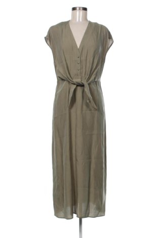 Kleid Mango, Größe M, Farbe Grün, Preis 20,91 €