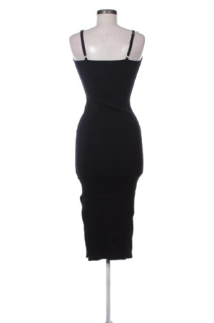 Φόρεμα Moocci, Μέγεθος M, Χρώμα Μαύρο, Τιμή 23,99 €