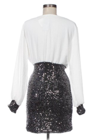 Рокля NEW COLLECTION, Размер S, Цвят Многоцветен, Цена 71,66 €