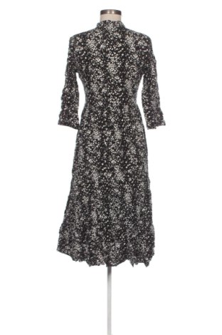 Kleid Piazza Italia, Größe M, Farbe Mehrfarbig, Preis 25,99 €