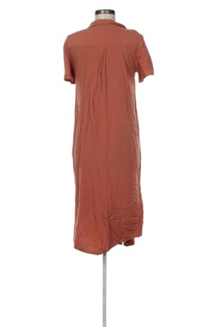 Kleid Pieces, Größe S, Farbe Braun, Preis 17,99 €