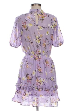 Sukienka Pretty Little Thing, Rozmiar M, Kolor Kolorowy, Cena 104,99 zł