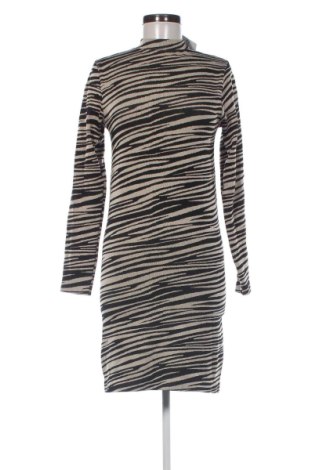 Rochie Primark, Mărime M, Culoare Multicolor, Preț 104,00 Lei
