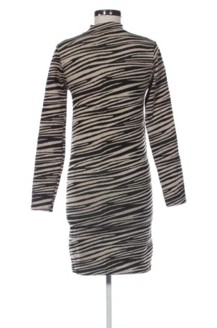 Rochie Primark, Mărime M, Culoare Multicolor, Preț 104,00 Lei
