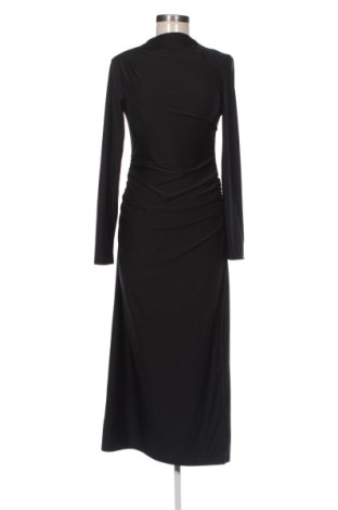 Φόρεμα Pull&Bear, Μέγεθος M, Χρώμα Μαύρο, Τιμή 15,99 €