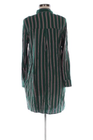 Kleid Pull&Bear, Größe M, Farbe Mehrfarbig, Preis 25,00 €