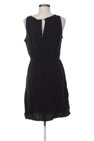 Kleid S.Oliver, Größe M, Farbe Schwarz, Preis 71,99 €