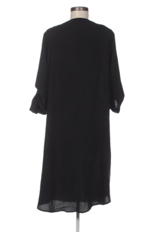 Sukienka SHEIN, Rozmiar M, Kolor Czarny, Cena 129,99 zł