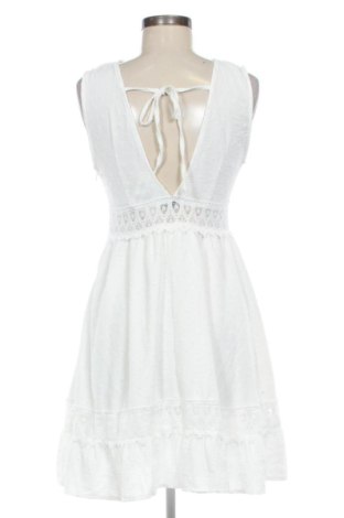 Rochie SHEIN, Mărime M, Culoare Alb, Preț 123,99 Lei