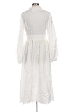 Rochie SHEIN, Mărime M, Culoare Alb, Preț 123,99 Lei