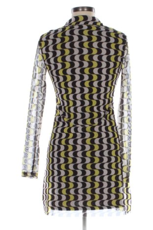 Kleid Sinsay, Größe M, Farbe Mehrfarbig, Preis 39,37 €