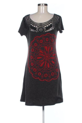 Rochie Smash, Mărime L, Culoare Multicolor, Preț 104,26 Lei