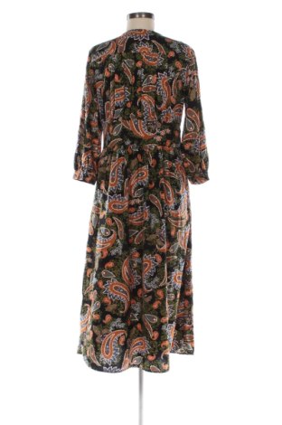 Рокля Stradivarius, Размер L, Цвят Многоцветен, Цена 25,05 €