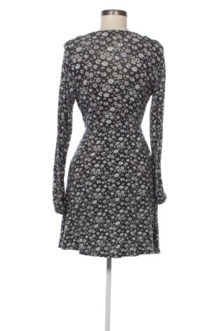 Sukienka Stradivarius, Rozmiar S, Kolor Kolorowy, Cena 107,00 zł
