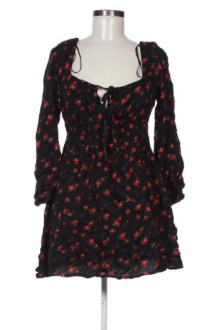 Kleid Stradivarius, Größe L, Farbe Mehrfarbig, Preis 25,99 €