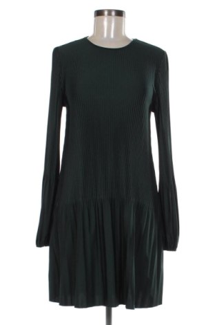 Kleid Stradivarius, Größe S, Farbe Grün, Preis 19,94 €
